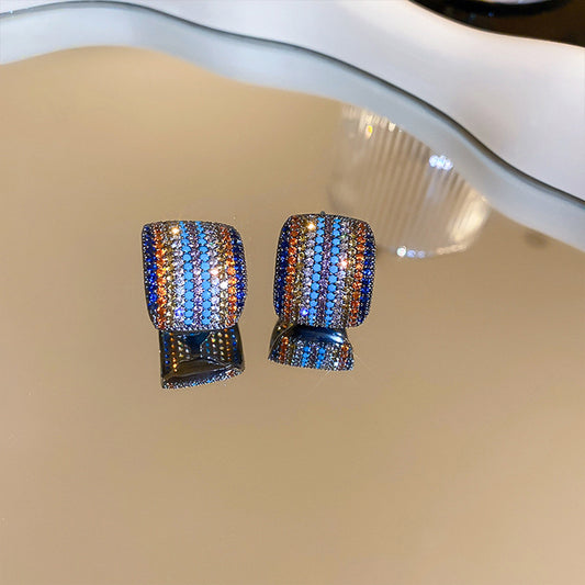 Contrast Inlaid Zircon Earrings